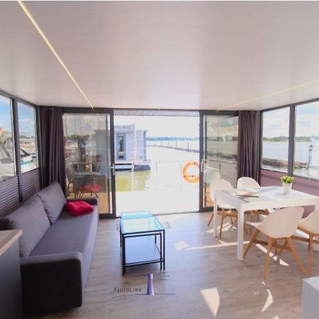 Hausboot Fjord Aries Mit Dachterrasse In Schleswig Hotel Eksteriør billede